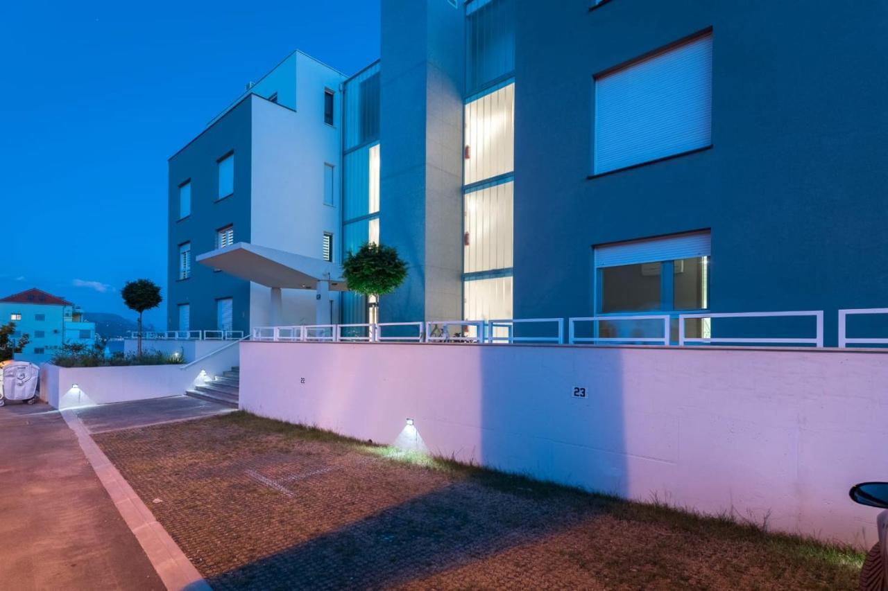 Mm Residence Сплит Екстериор снимка